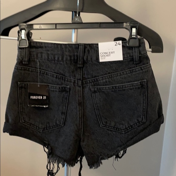 Forever 21 Women’s Concert Shorts - Picture 3 of 3